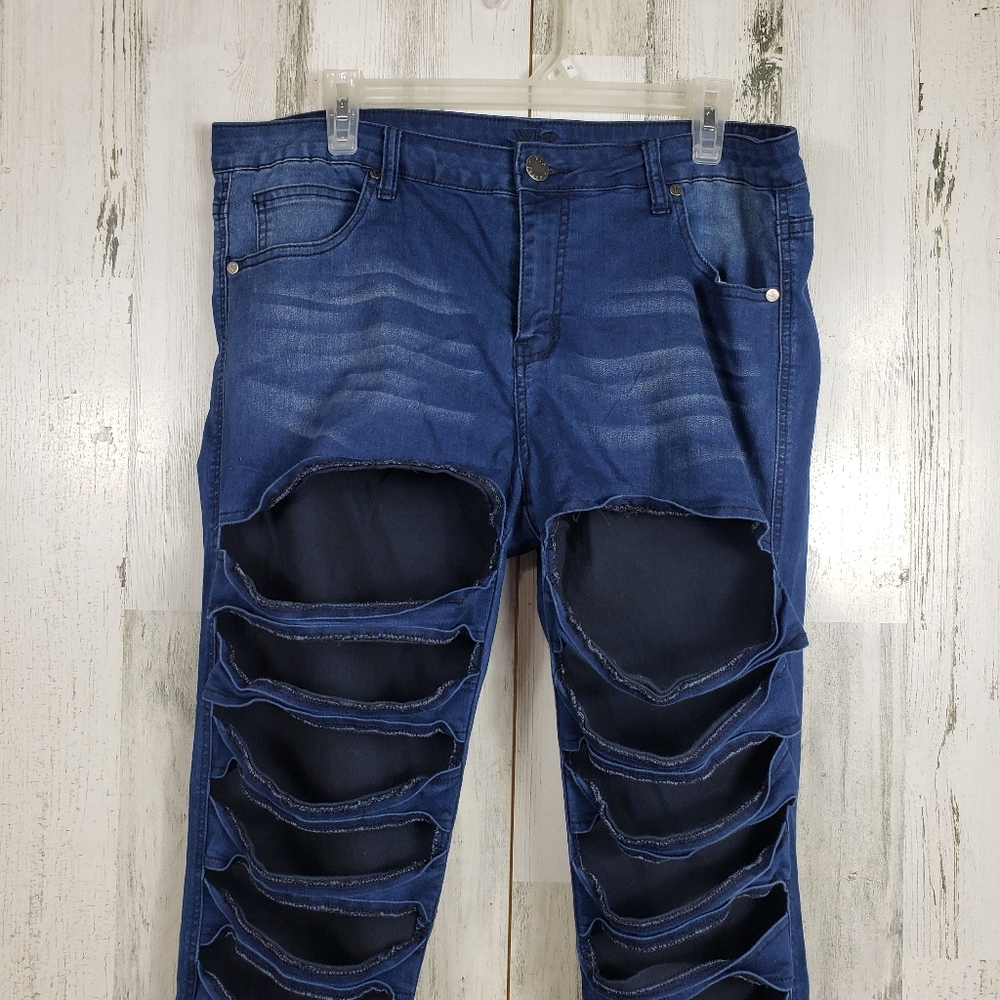 VIP juniors highly ripped dark wash stretchy jeggings - Picture 3 of 8